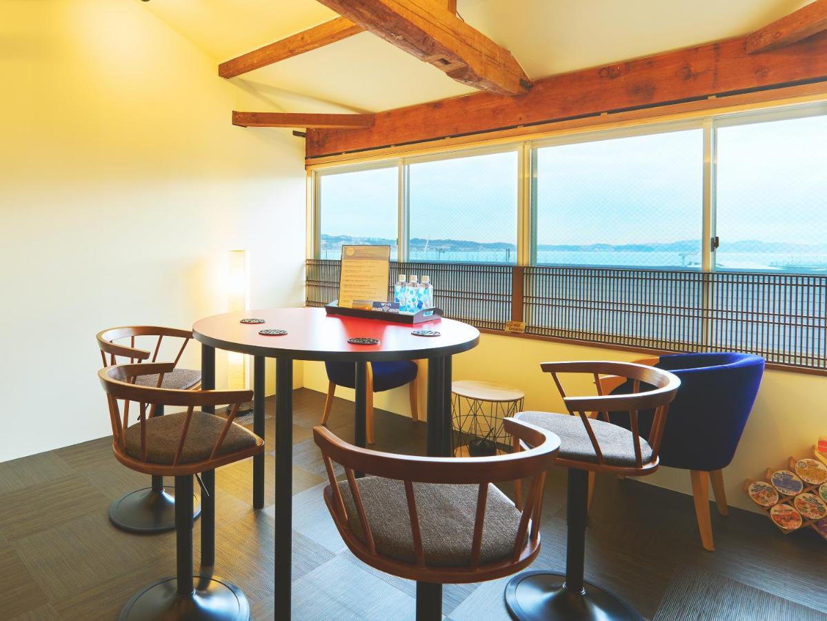 オーシャンビュー 加美屋リゾート 江ノ島,江ノ島の島内,仲見世通りから3分,海と日の出を臨む貸切の和モダン別荘 Fudzsiszava Kültér fotó
