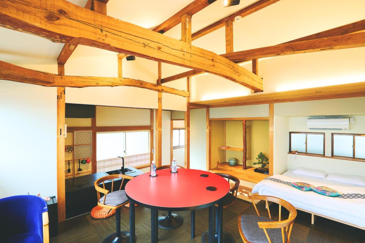 オーシャンビュー 加美屋リゾート 江ノ島,江ノ島の島内,仲見世通りから3分,海と日の出を臨む貸切の和モダン別荘 Fudzsiszava Kültér fotó